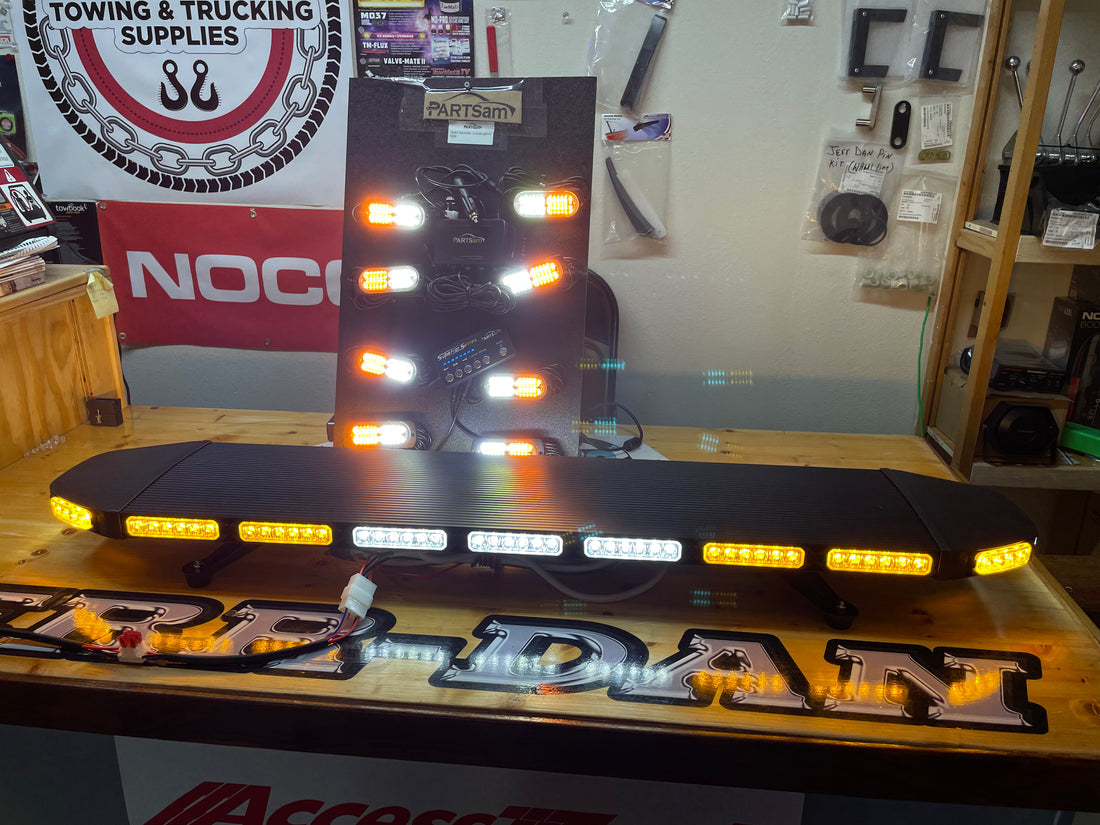 White / Amber LED Bar with (8) 50/50 White / Amber lights